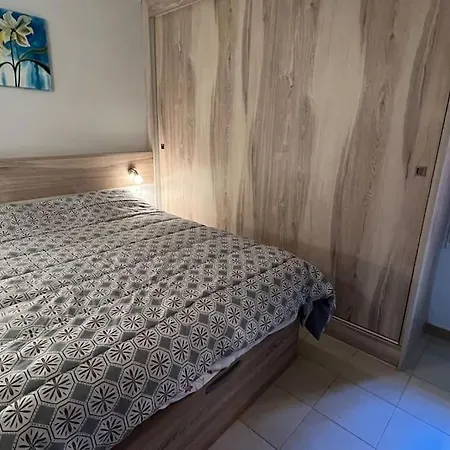 Apartment Bonito Piso En Canyelles *