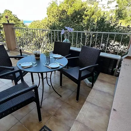 Bonito Piso En Canyelles