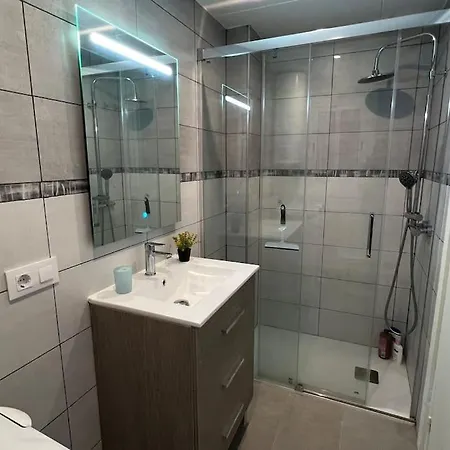 Apartamento Bonito Piso En Canyelles